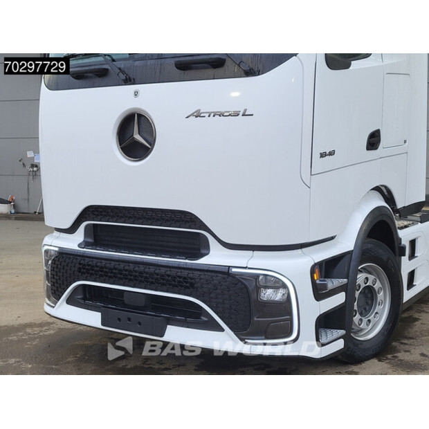 2025 Mercedes-Benz Actros 1848-44971035