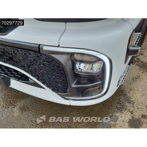 2025 Mercedes-Benz Actros 1848-44971036