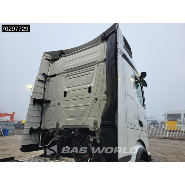 2025 Mercedes-Benz Actros 1848-44971038