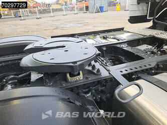 2025-mercedes-benz-actros-1848-1405634-44971043