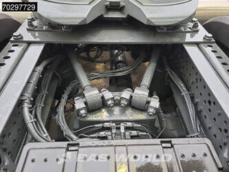 2025-mercedes-benz-actros-1848-1405634-44971044