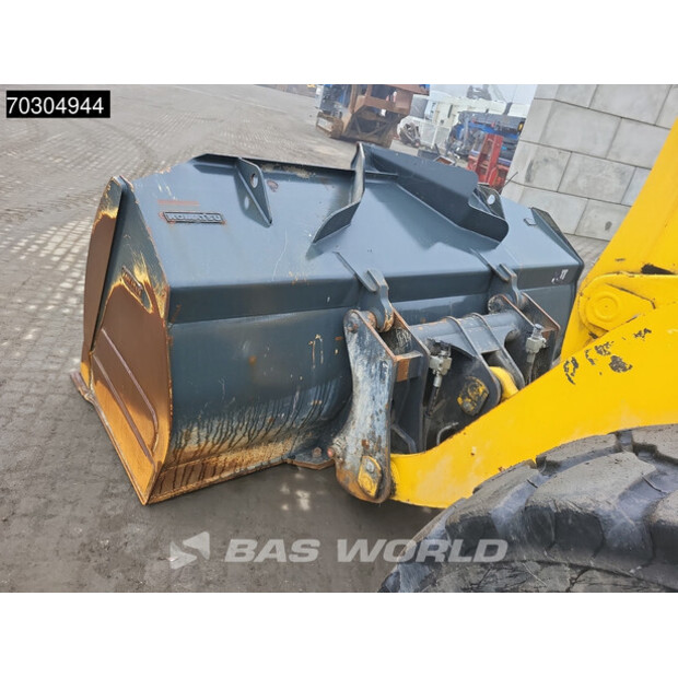 2020 Komatsu WA380-8E0-44971151