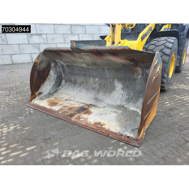 2020 Komatsu WA380-8E0-44971152