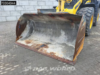 2020-komatsu-wa380-8e0-44971152