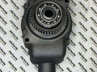 صورة ل قطع الغيار جديد