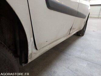 2009-renault-kangoo-1405828-44985950