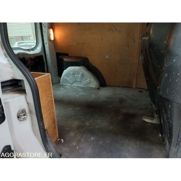 2009 رينو Kangoo-44985957