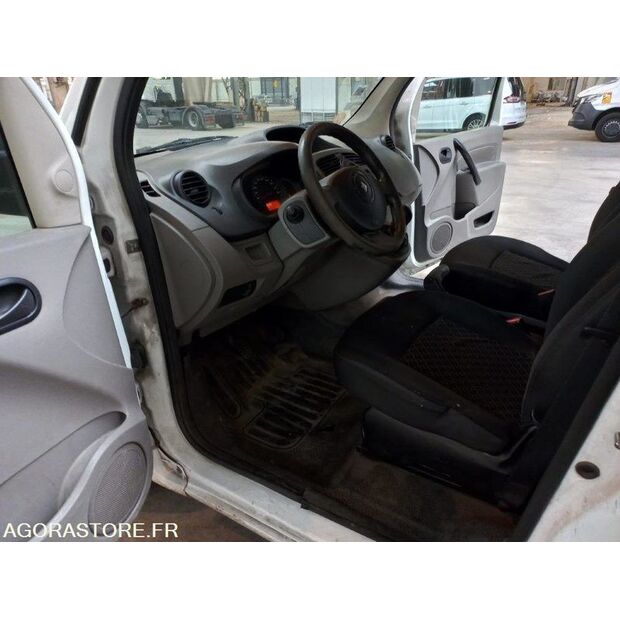 2009 رينو Kangoo-44985960
