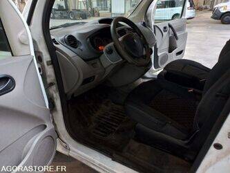 2009-renault-kangoo-1405828-44985960