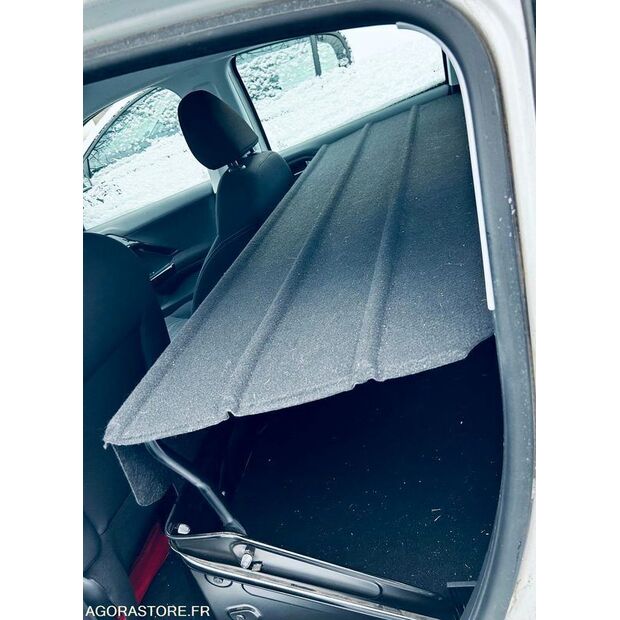 2015 Peugeot 208-44986010