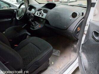 2012-renault-kangoo-1405835-44986039