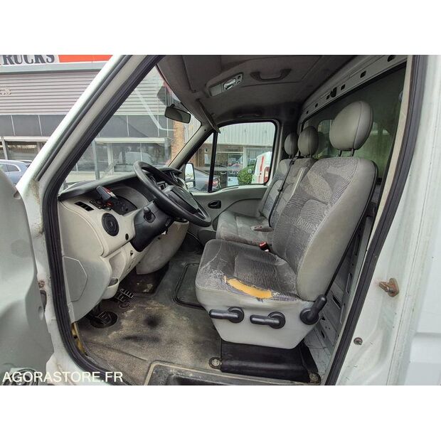 2005 Renault Master-44986053