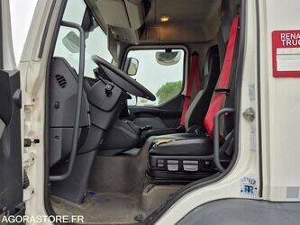 2016-renault-d-1405839-44986078