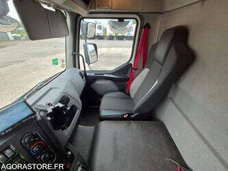 2016-renault-d-1405839-44986079