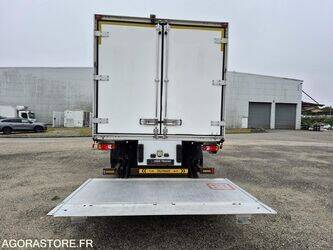 2016-renault-d-1405839-44986087