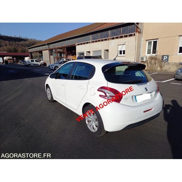 2014 Peugeot 208-44986170