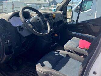 2012-renault-master-1405848-44986189