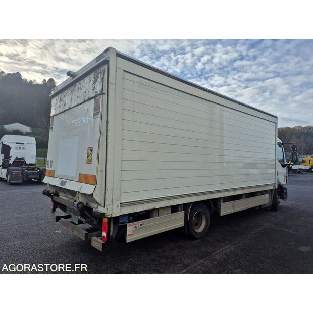 2014 Renault D12-44986224