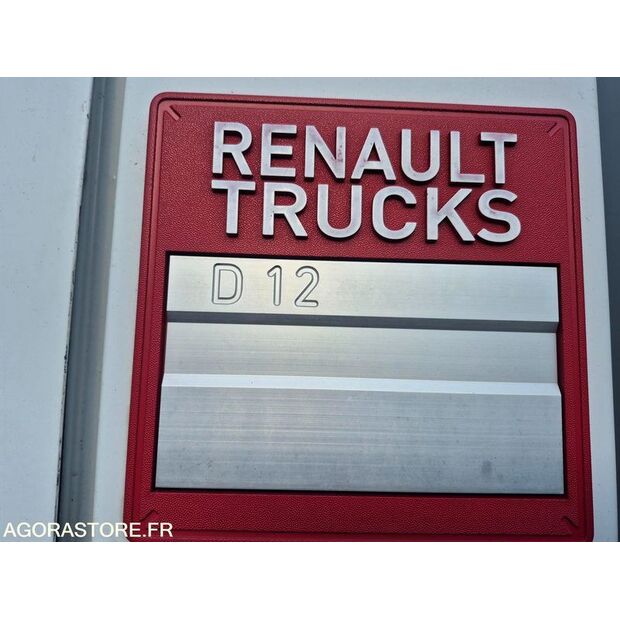 2014 Renault D12-44986227