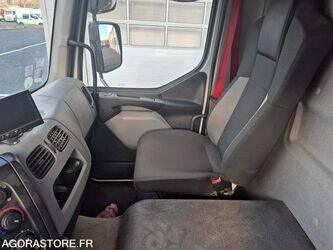 2014-renault-d12-1405852-44986229