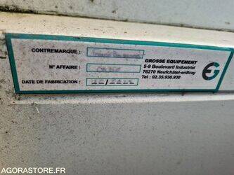 2014-renault-d12-1405852-44986234