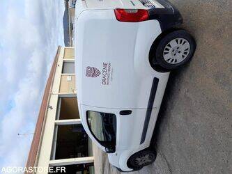 2014-fiat-fiorino-1405854-44986243