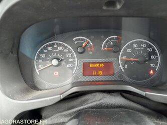 2014-fiat-fiorino-1405854-44986269