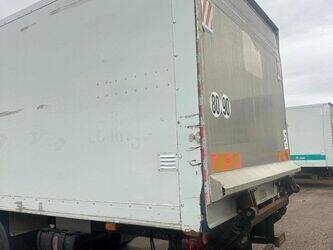 2014-renault-d-1405859-44986304