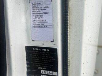 2014-renault-d-1405859-44986307