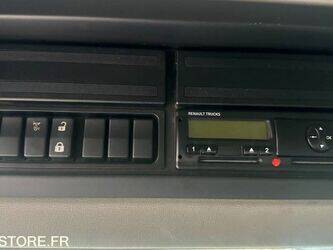 2014-renault-d-1405859-44986311