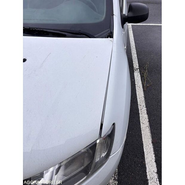 2014 Dacia SANDERO-44986329