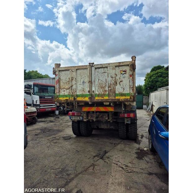 1999 فولفو FM12-44986344