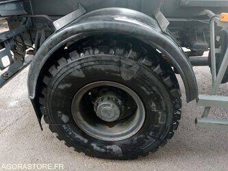 2004-renault-kerax380-1405869-44986398