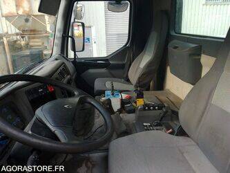 2004-renault-kerax380-1405869-44986404