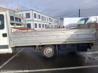 2012-iveco-35s13-1405870-44986414