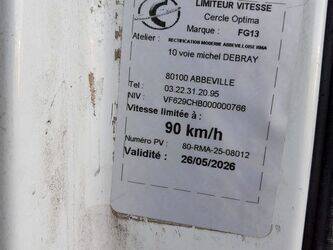 2008-renault-premium-1405877-44986509