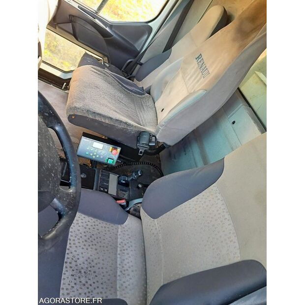 2008 رينو PREMIUM-44986516