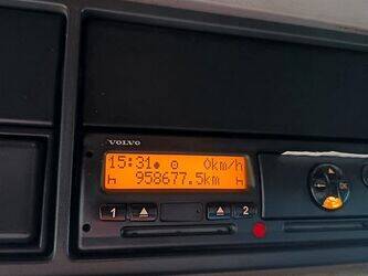 2012-volvo-fh12-1405880-44986561