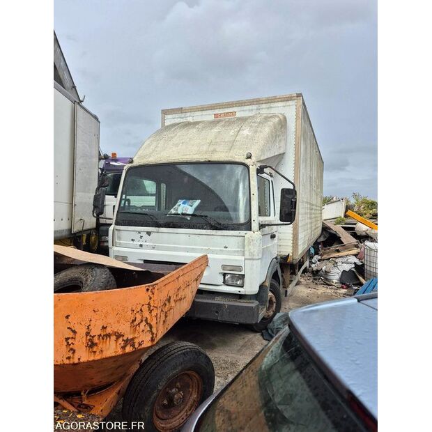 2013 Renault PREMIUM-44986584