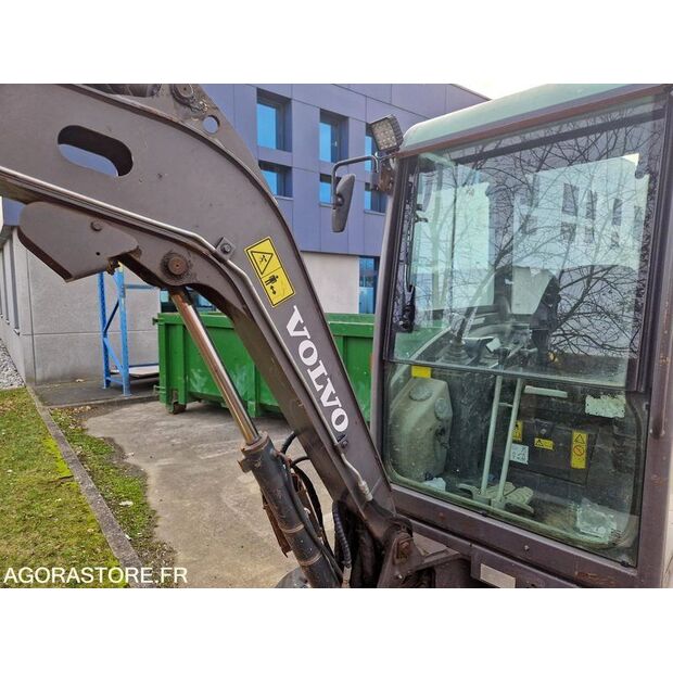 2015 Volvo ECR25D-44986594