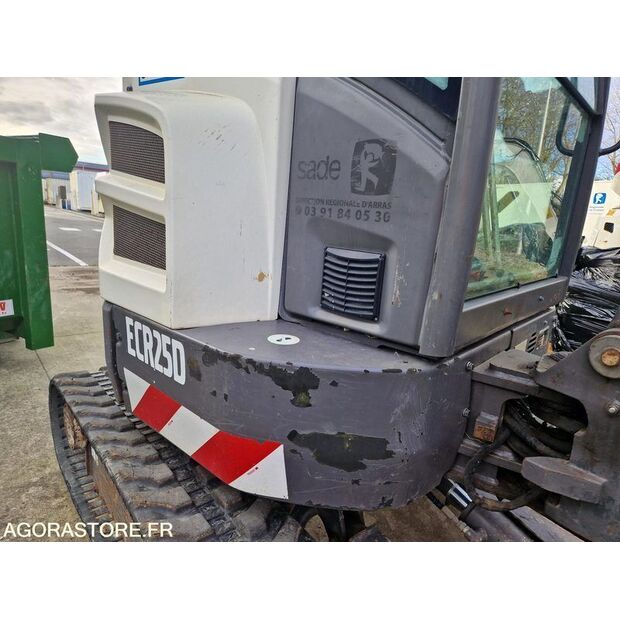 2015 Volvo ECR25D-44986614