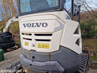 2015-volvo-ecr25d-1405883-44986618