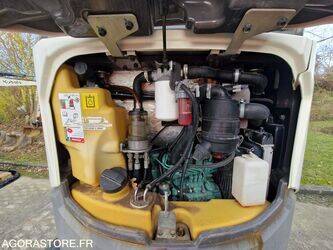 2015-volvo-ecr25d-1405883-44986622