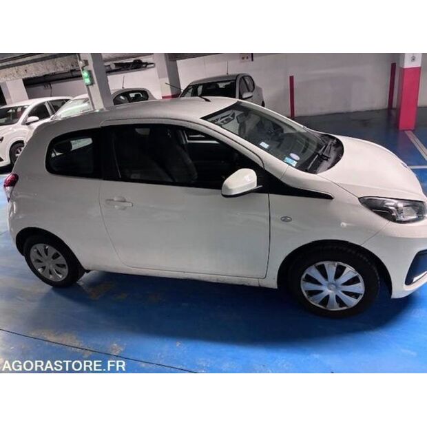 2016 Peugeot 108-44986642