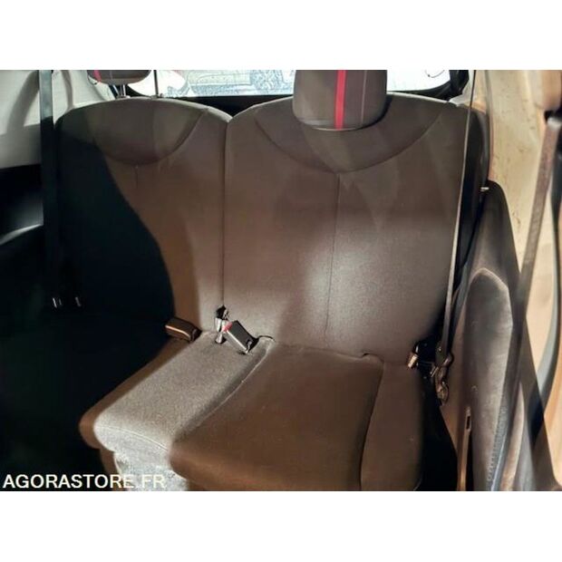 2016 Peugeot 108-44986647