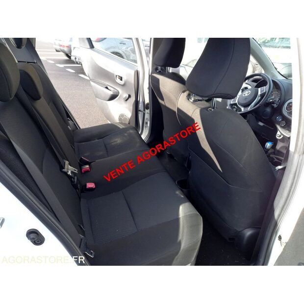 2013 Toyota Yaris-44986658