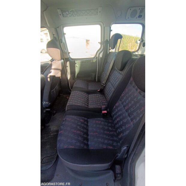 Citroen BERLINGO-44986715