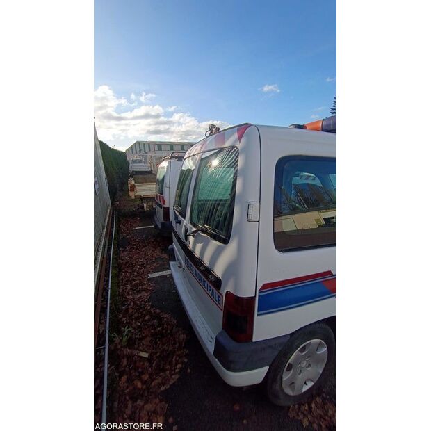 Citroen BERLINGO-44986718