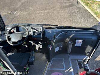 2007-volvo-8700b-1405895-44986760