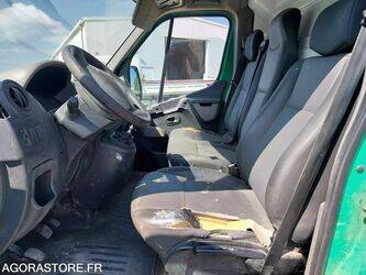 2012-renault-master-1405912-44986942